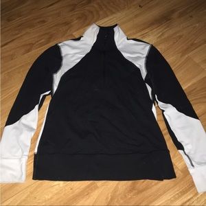Lululemon 3/4 zip size 10.